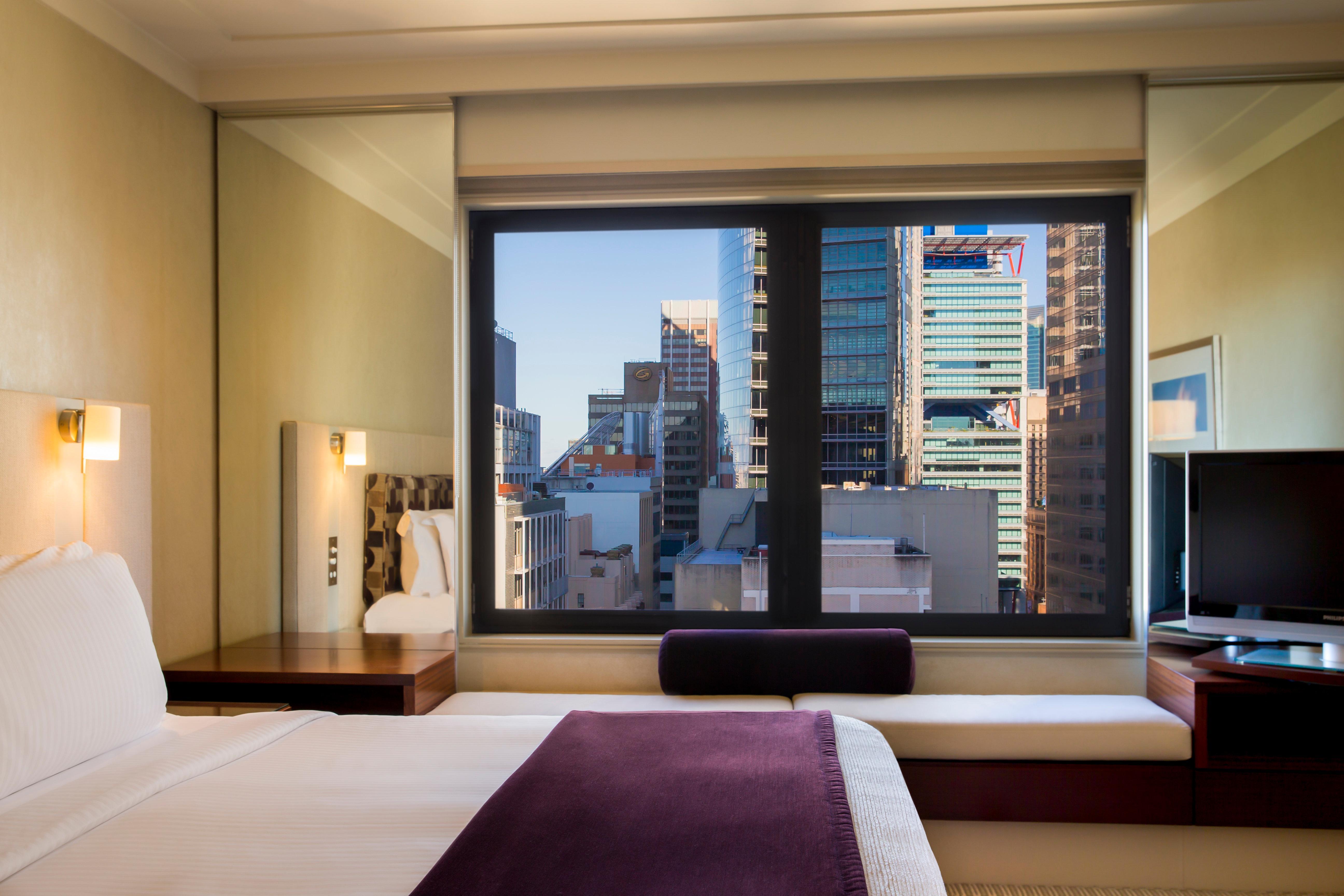Intercontinental By Ihg 5*